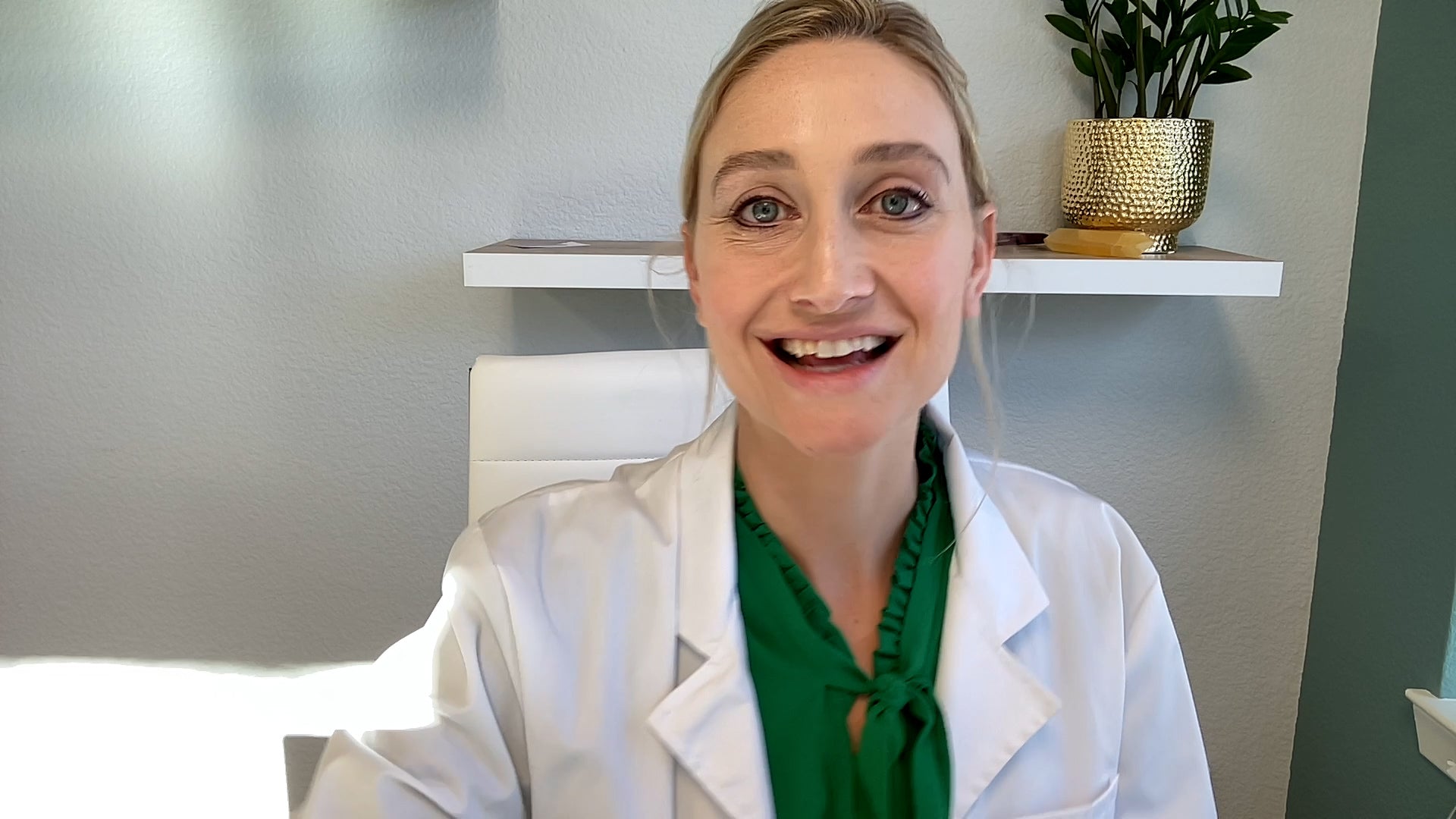 Cargar vídeo: Dr Kayla Milano and Seed Cycle Blend